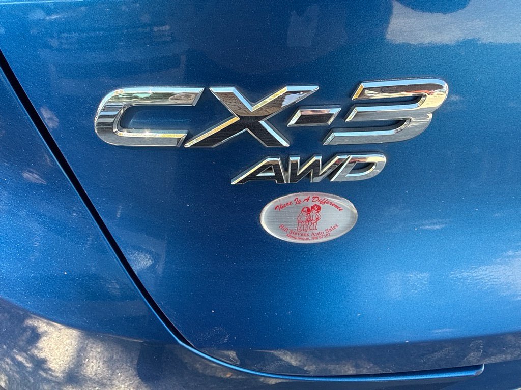 Used 2016 Blue Mazda Sport image 11