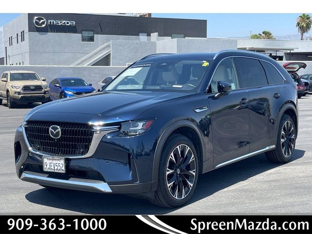 2024 Mazda CX-90 PHEV Premium Plus