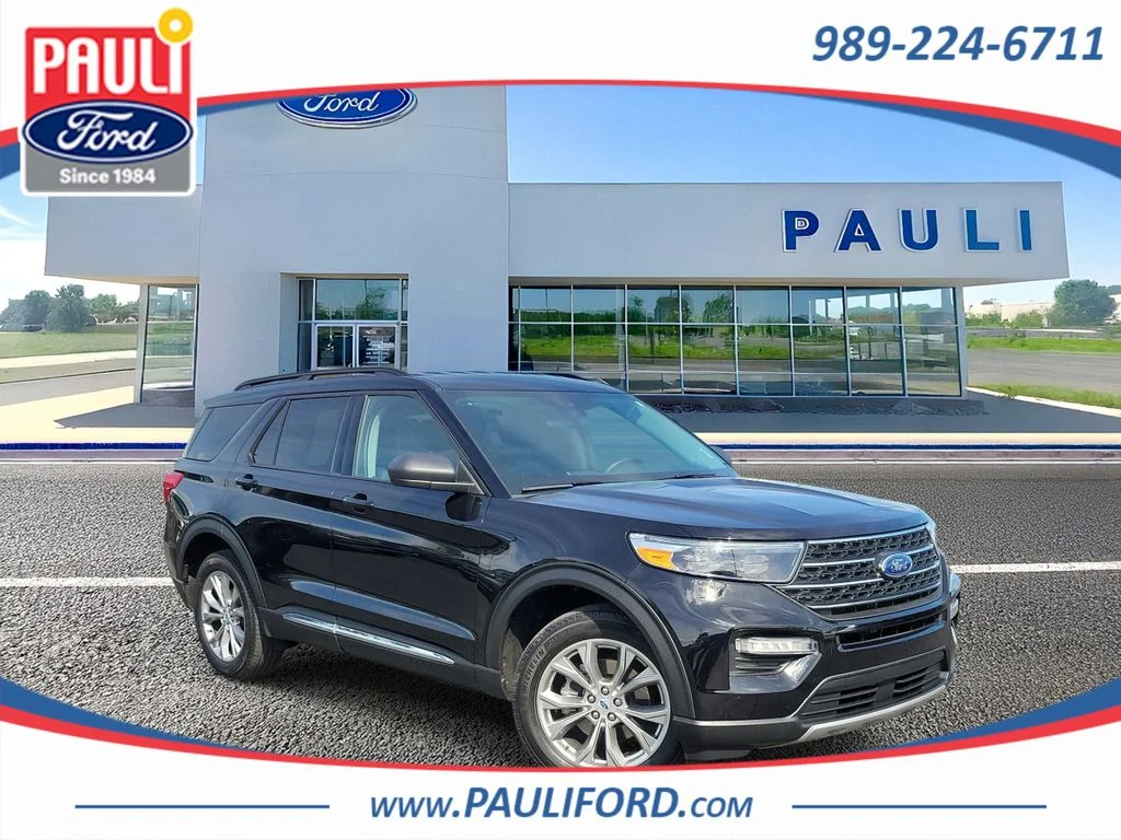 2023 Ford Explorer XLT 4WD's photo