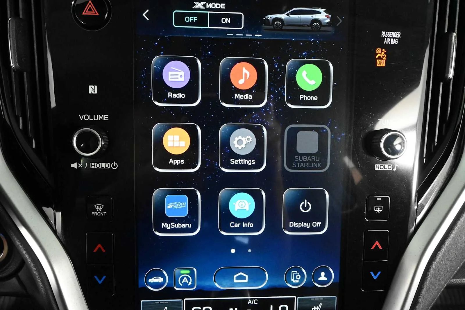Used 2023 Ice Silver Metallic Subaru Premium image 5