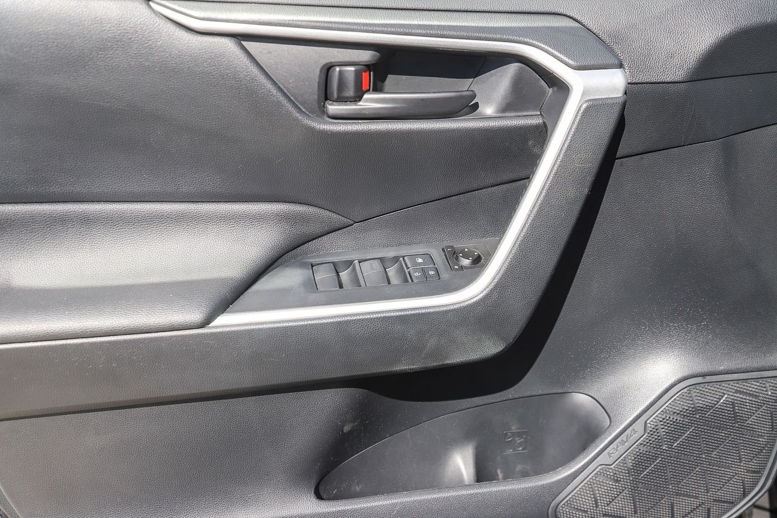 Certified Used 2019 Black Toyota LE image 19