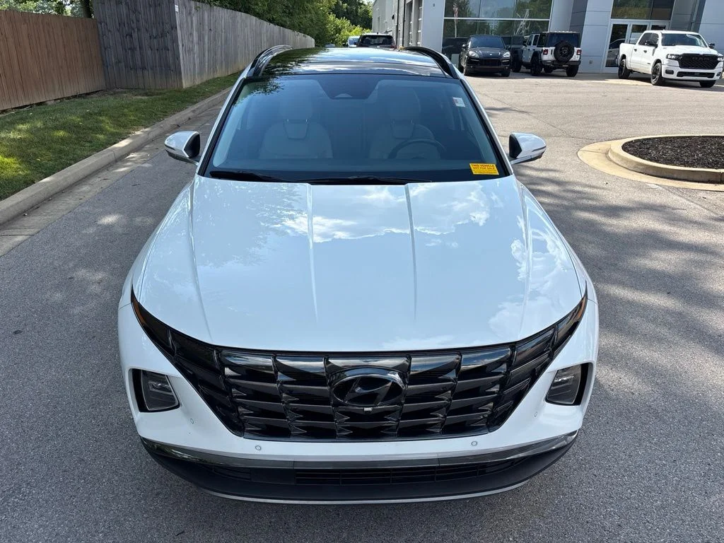 Used 2023 White Pearl Hyundai Limited image 8