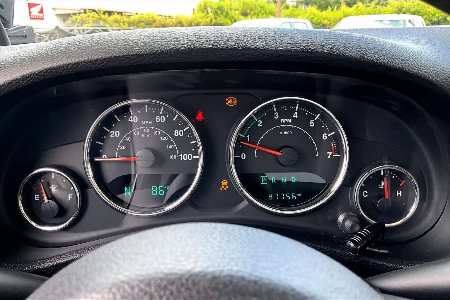 Used 2014 Black Clearcoat Jeep Sport image 25