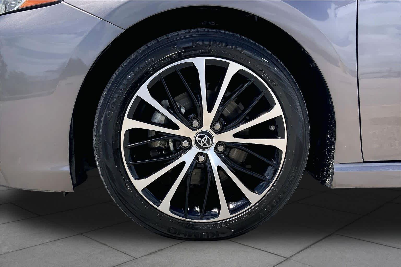 Used 2019 Predawn Gray Mica Toyota SE image 11