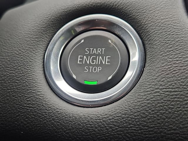 New 2026 Onyx Black GMC Elevation image 13