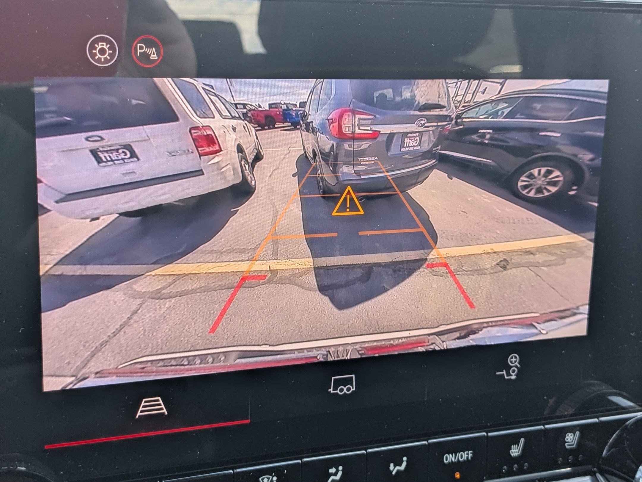 2026 GMC Canyon AT4 - Photo 18