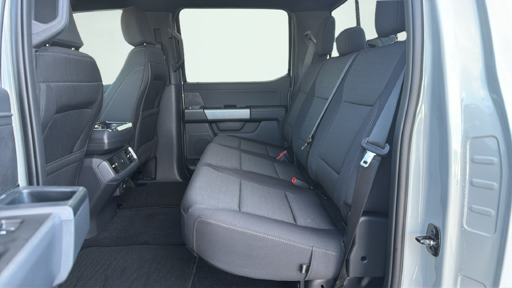 New 2026 Avalanche Ford XLT image 21