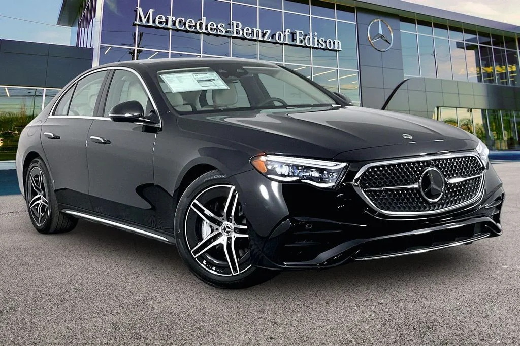 2026 Mercedes-Benz E-Class E450 4MATIC's photo