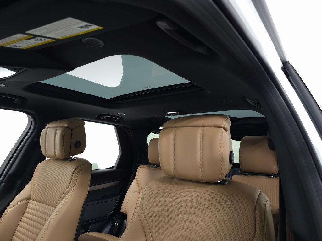 2025 LAND ROVER DISCOVERY - Image 17