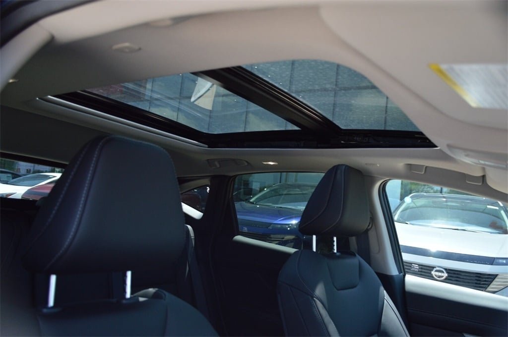 2025 Nissan Murano SL - Photo 17