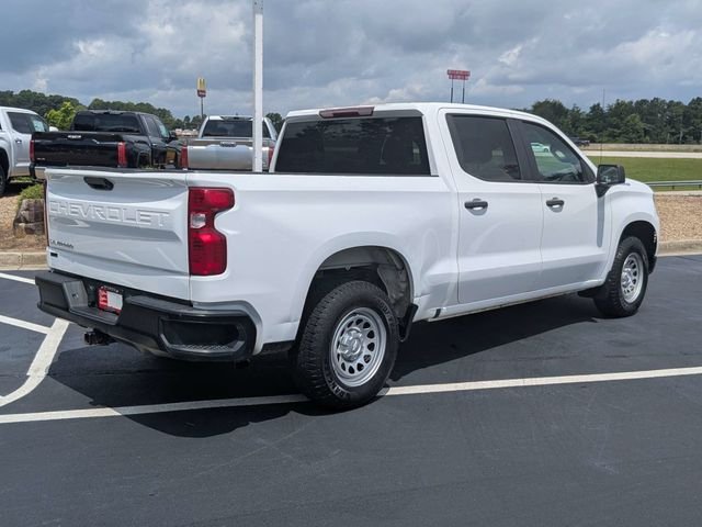 Used 2022 White Chevrolet WT image 3