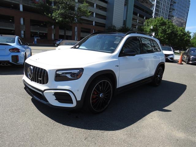 2024 Mercedes-Benz GLB GLB 35 AMG 4MATIC's photo