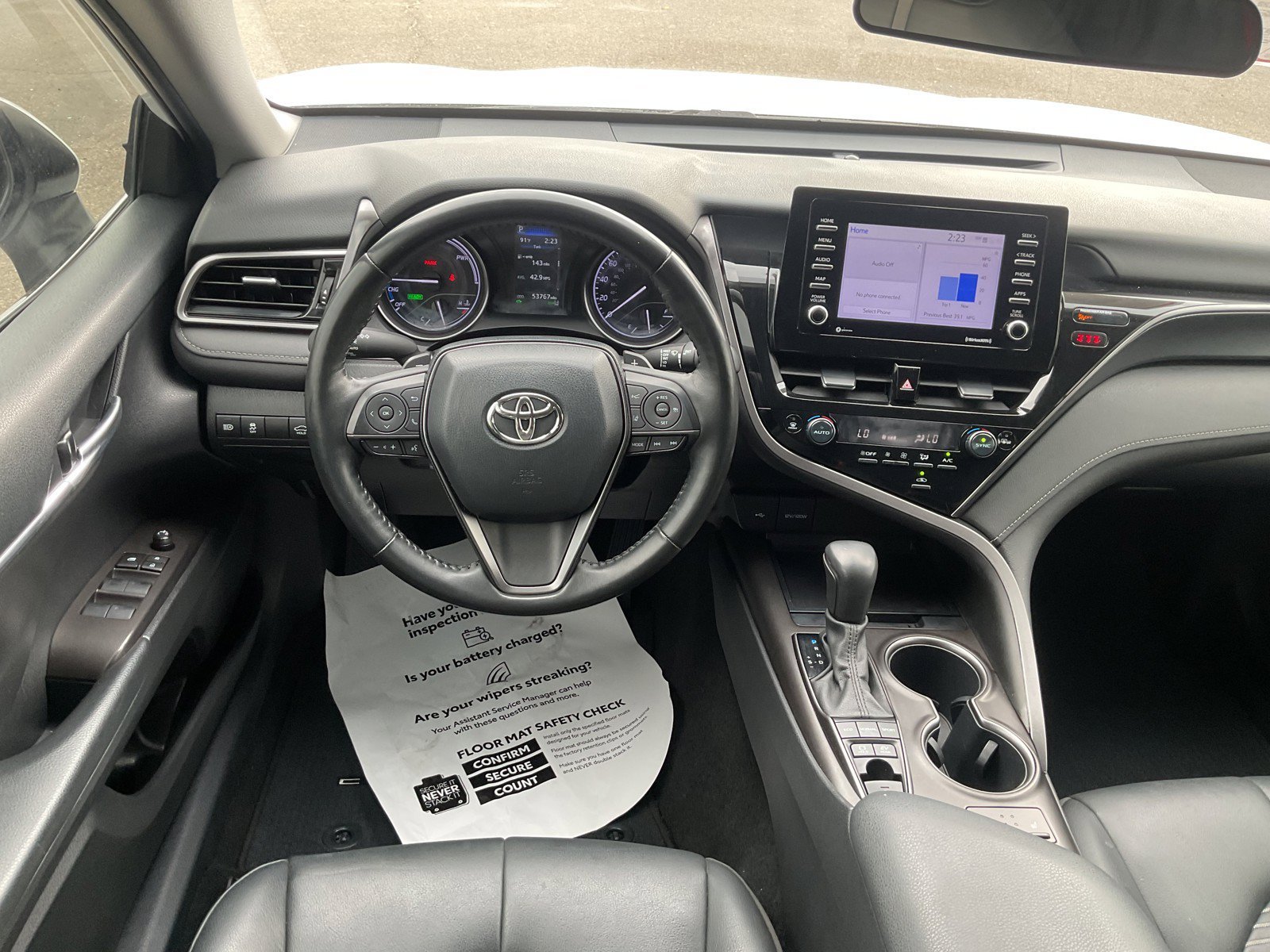Certified Used 2024 Ice Toyota SE image 18