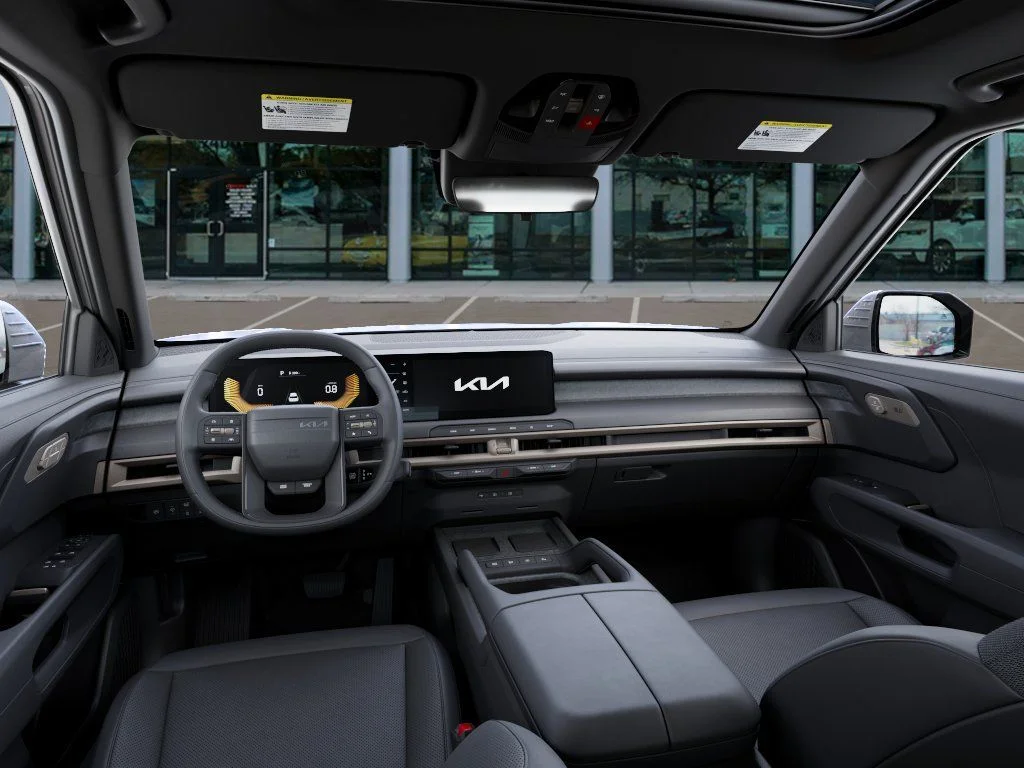 New 2027 White Kia S image 14