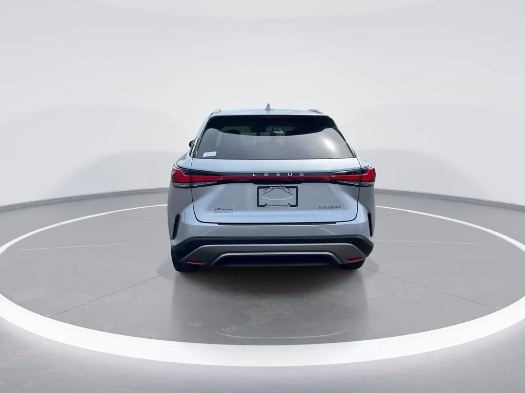 Used 2023 Silver Lexus 350 Luxury image 7
