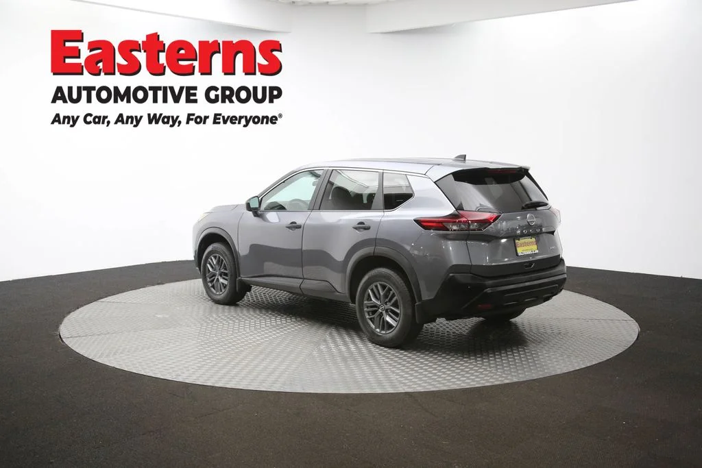Used 2023 Gray Nissan S image 62