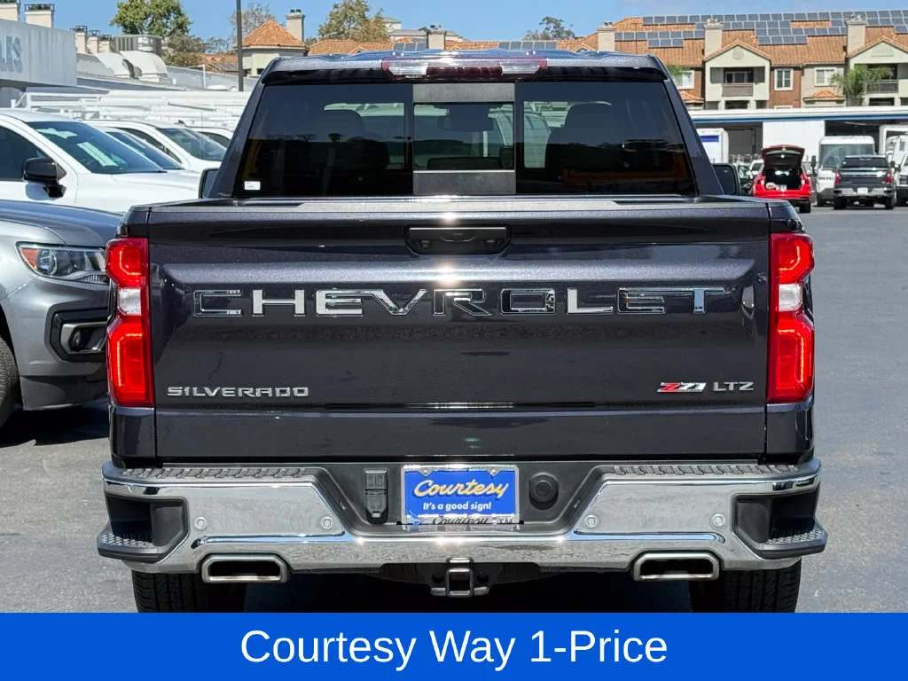 Used 2022 Gray Chevrolet LTZ image 9