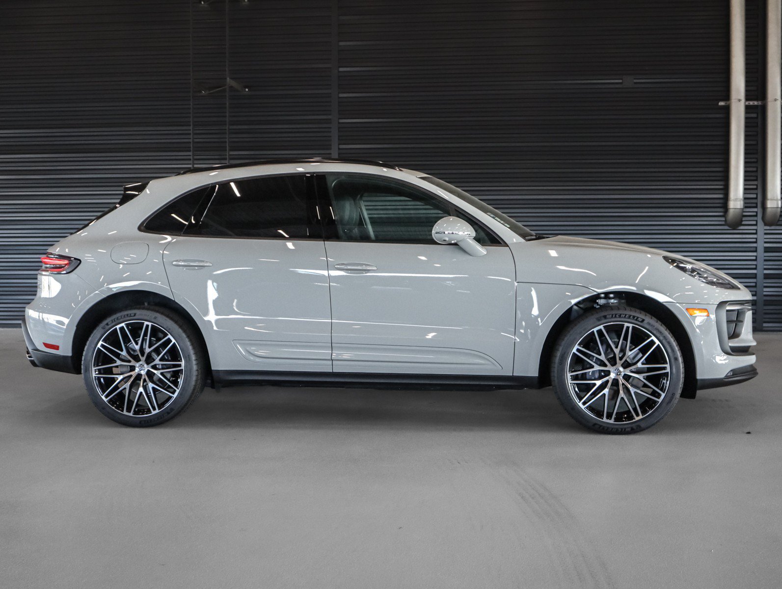 New 2026 Chalk Porsche  image 11
