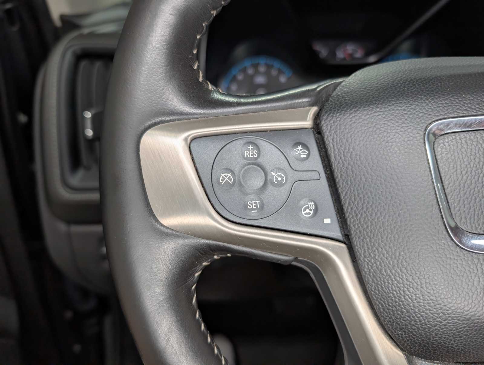 Used 2019 Onyx Black GMC 4WD Denali image 35