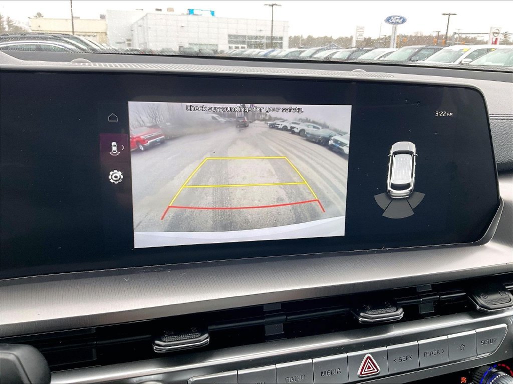Used 2023 Glacial White Pearl Kia S image 19
