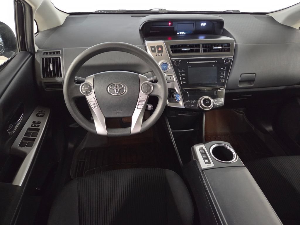Used 2015 Black Toyota Three image 17