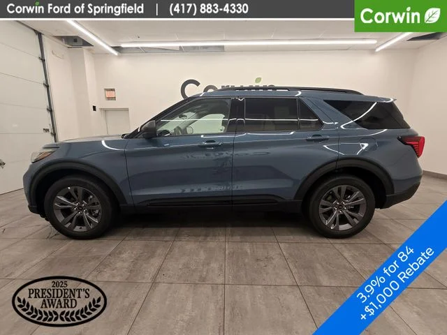 New 2026 Vapor Blue Metallic Ford Active image 2