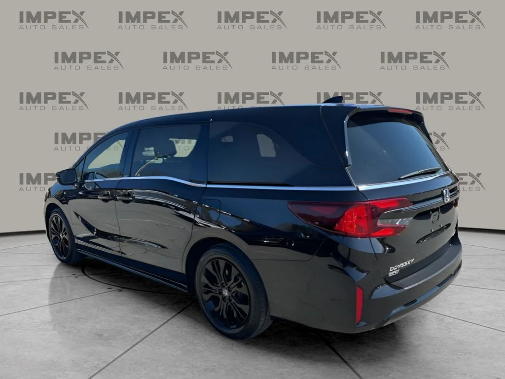 Used 2025 Black Honda Sport-L image 3