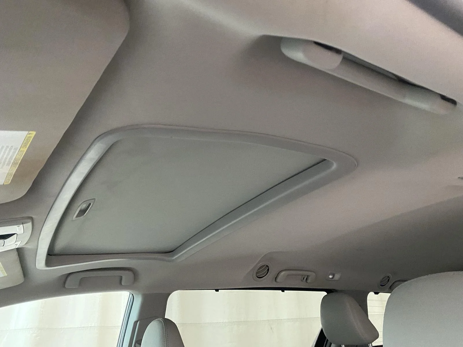 Used 2017 Predawn Gray Mica Toyota XLE image 4
