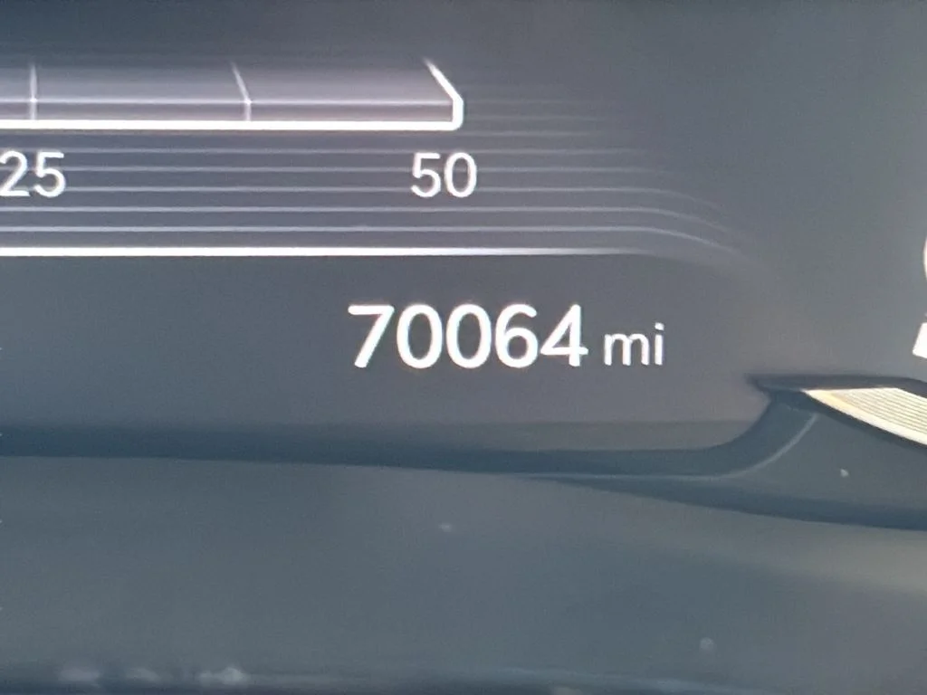 2025 GENESIS GV70 Standard - Photo 25