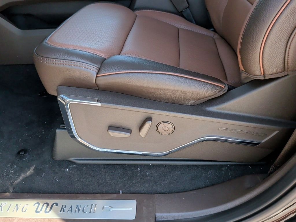 New 2026 Agate Black Metallic Ford F-350® King Ranch® image 14