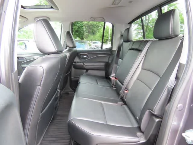 Certified Used 2022 Modern Steel Metallic Honda RTL image 14