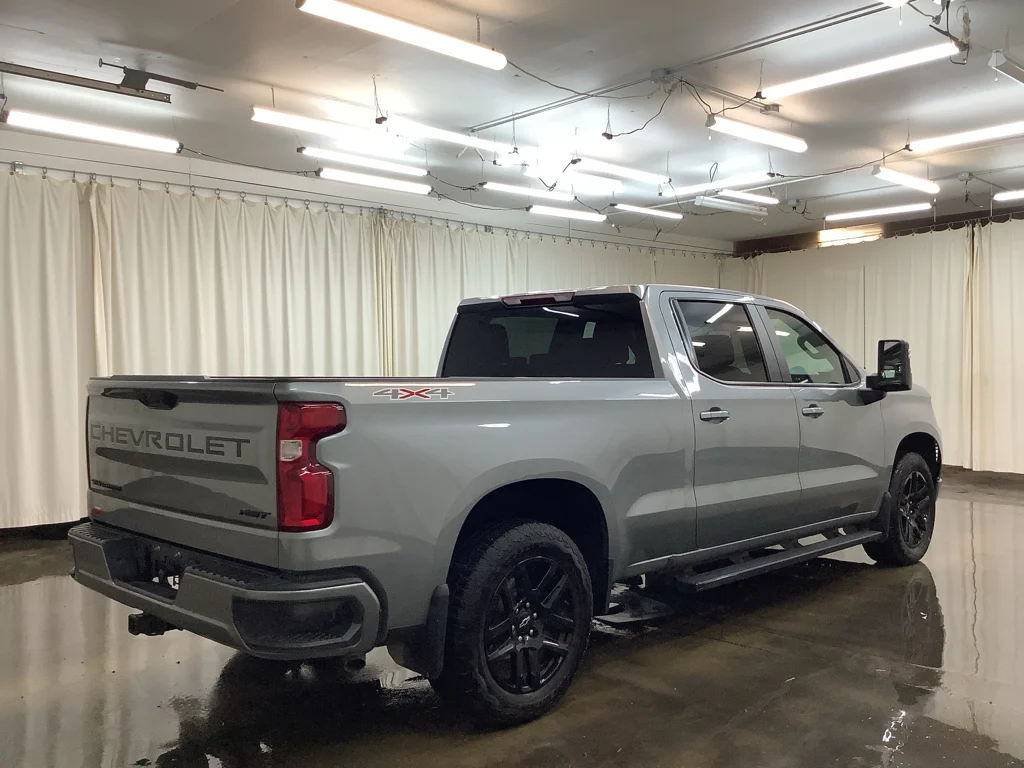 Used 2024 Sterling Grey Metallic Chevrolet RST image 5