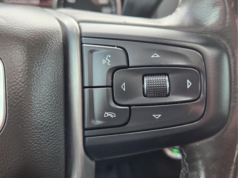 Used 2022 White Frost GMC 4WD CREW CAB 172" DENALI image 32