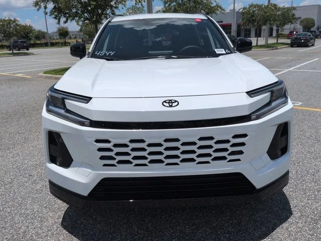 New 2026 Ice Cap Toyota SE image 9