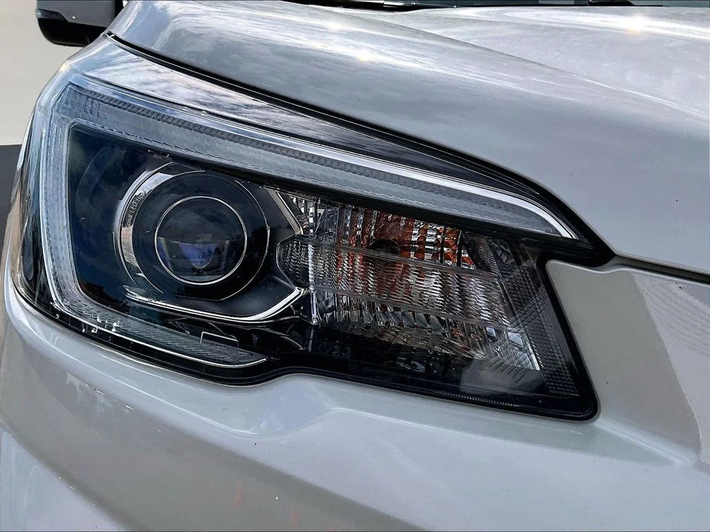 Used 2020 White Subaru Limited image 33
