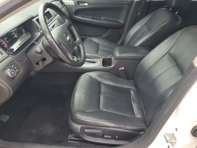 Used 2008 WHITE Chevrolet SS image 5