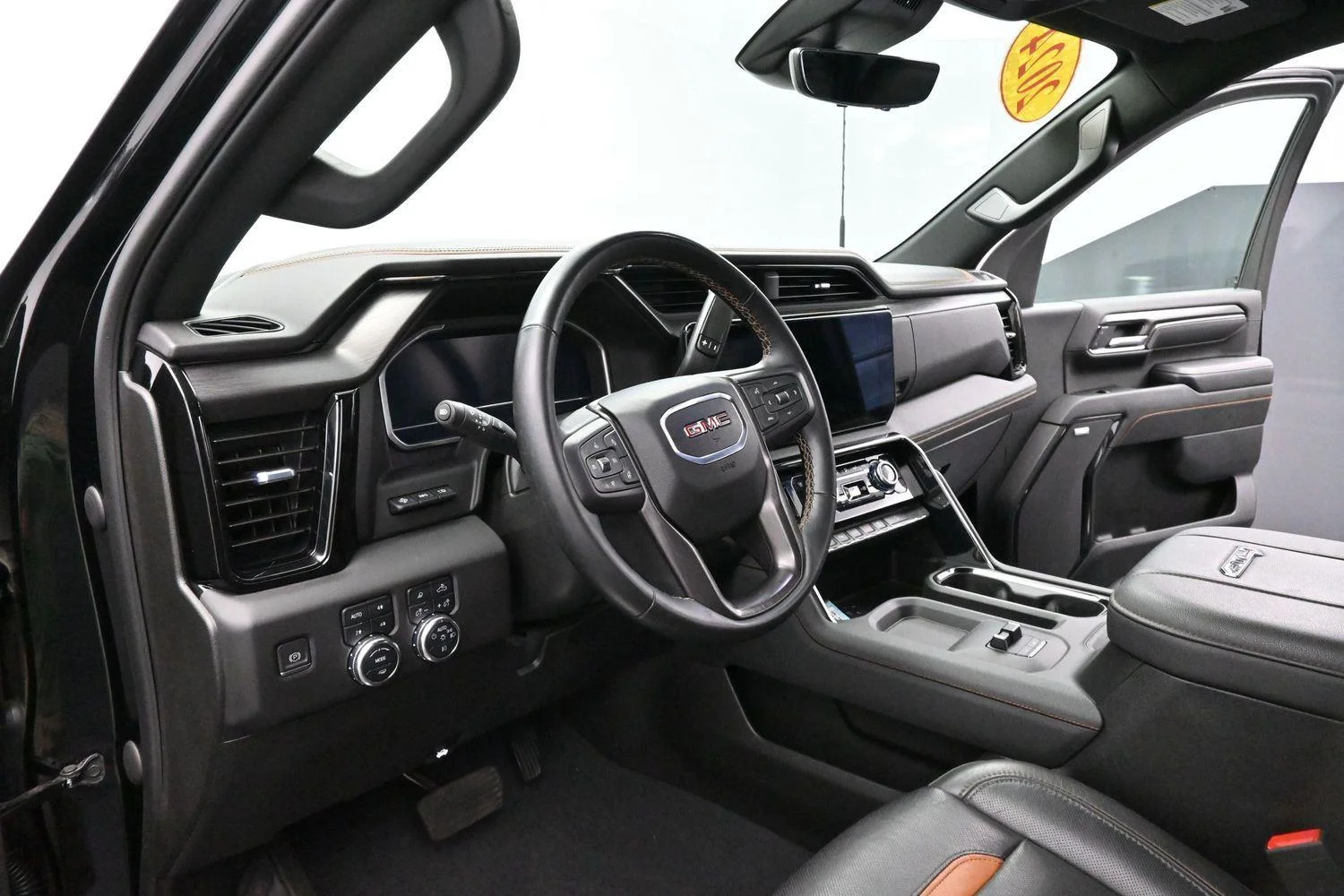 Used 2024 Onyx Black GMC AT4 image 16