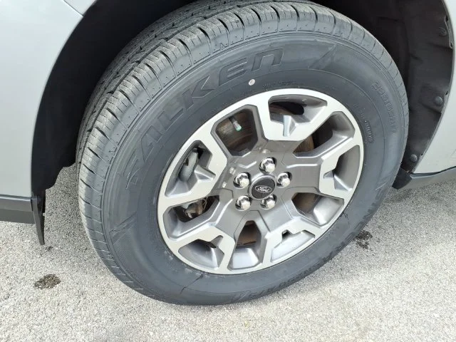 Used 2022 Silver Ford XLT image 6