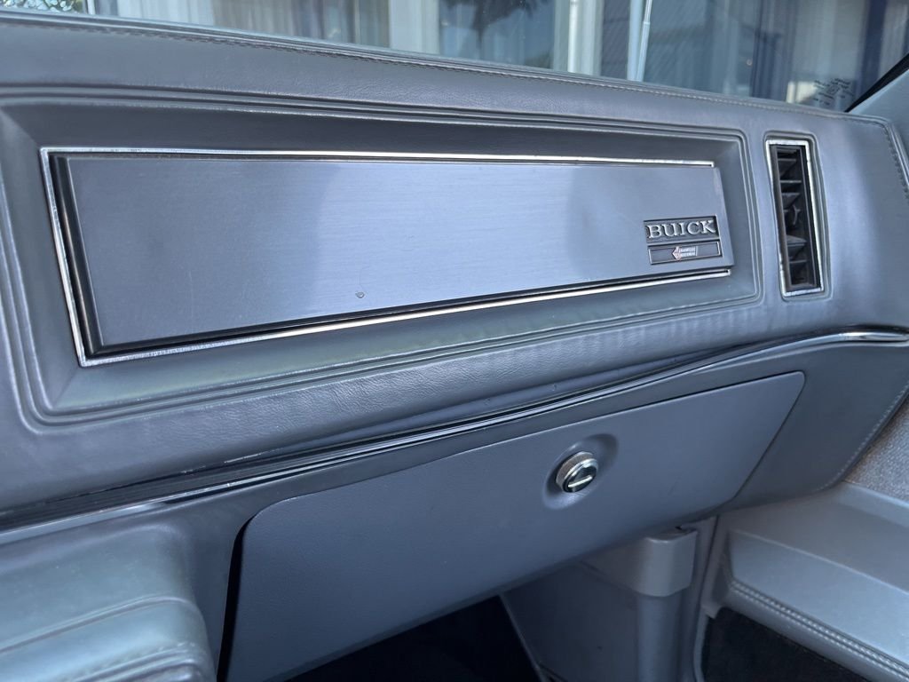Used 1986 Black Buick Grand National image 32