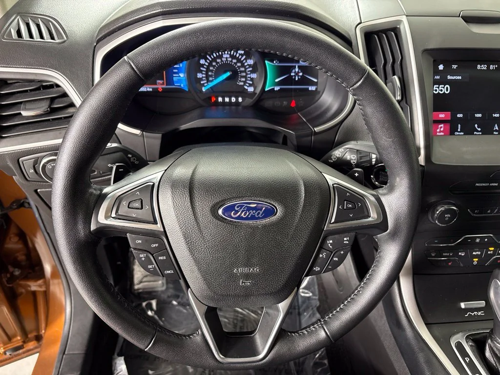 Used 2017 Red Ford SEL image 29