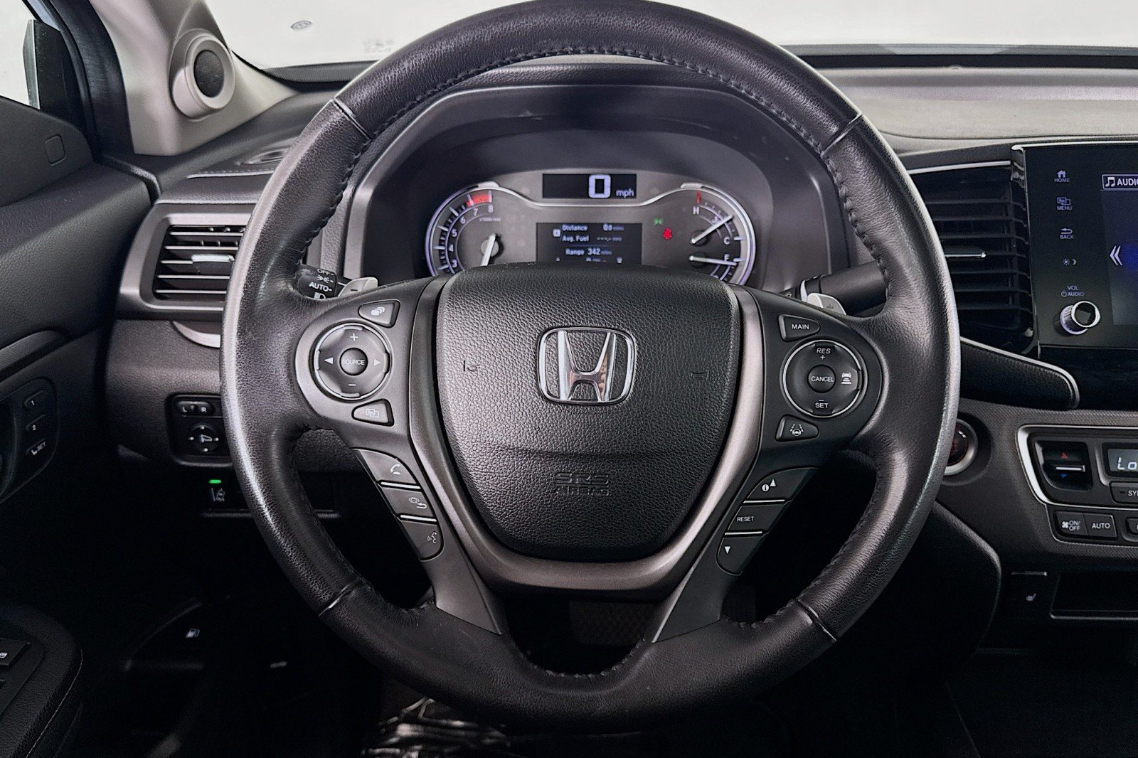 Used 2023 Sonic Gray Pearl Honda RTL image 19