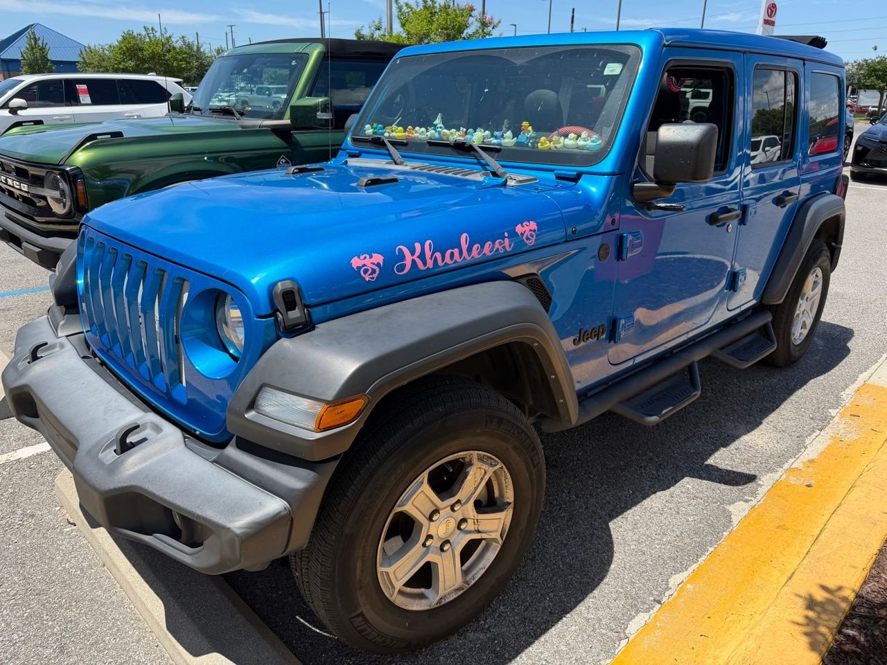 2022 Jeep Wrangler Sport S's photo