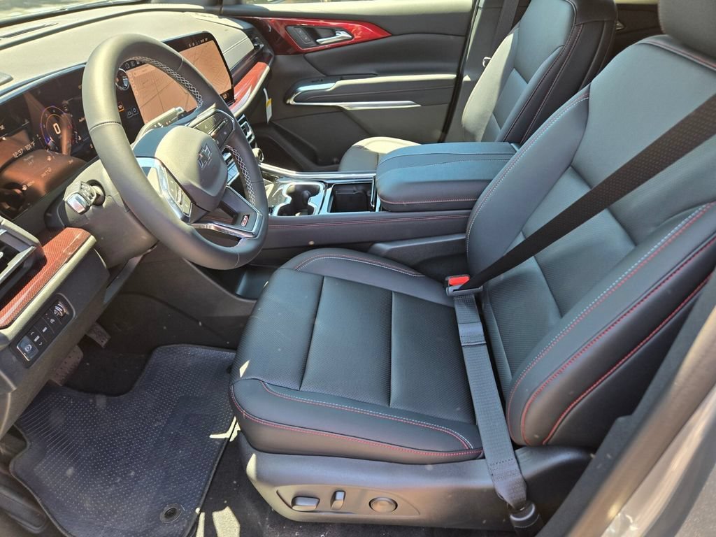 2026 Chevrolet Traverse Z71 - Photo 6
