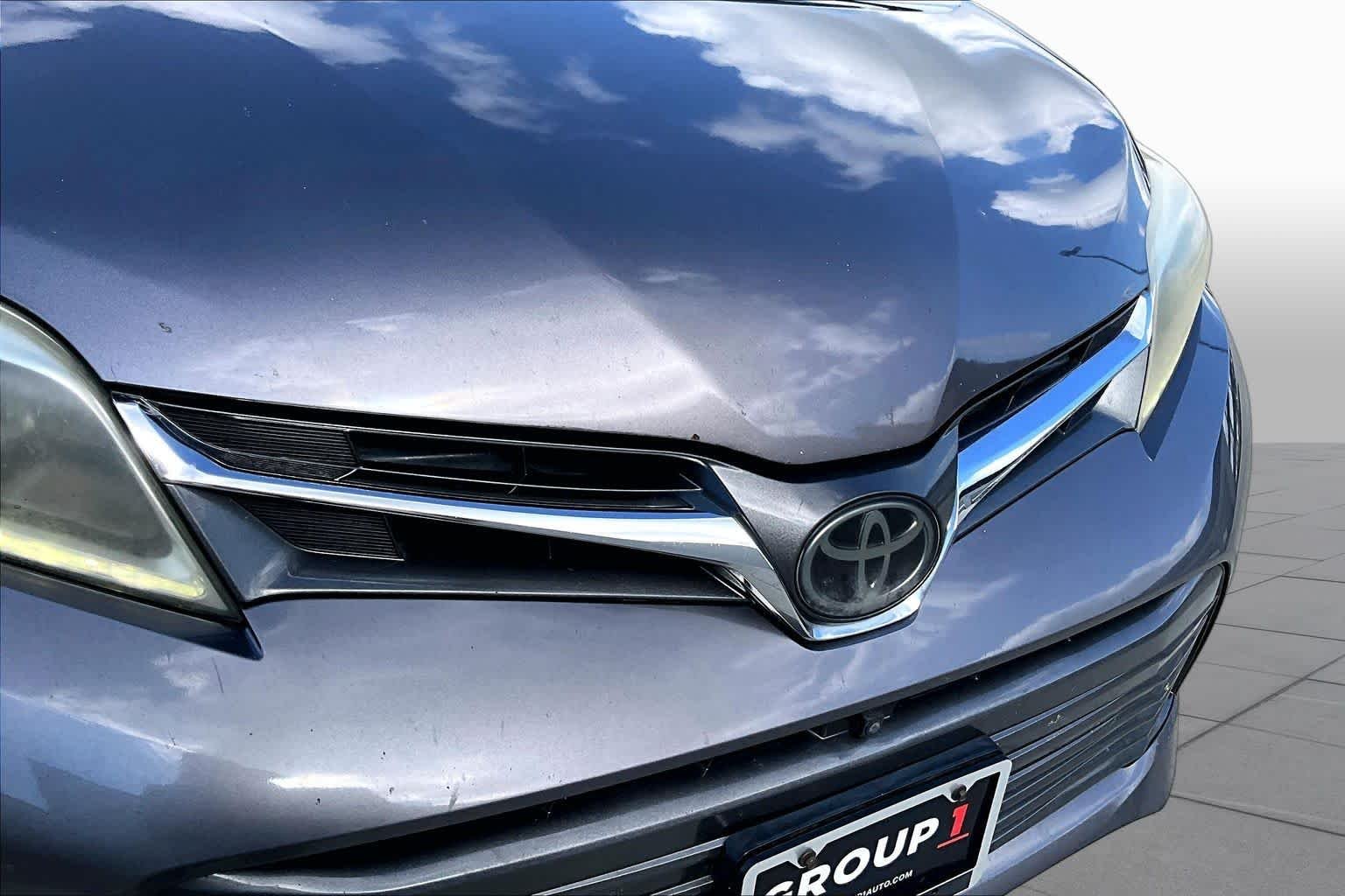 Used 2019 Predawn Gray Mica Toyota Limited Premium image 23