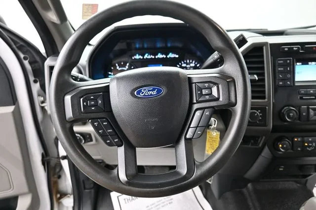 Used 2021 White Ford XLT image 21