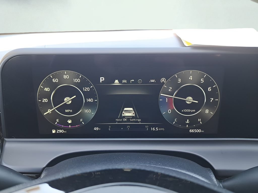 Used 2024 Green Kia S image 21