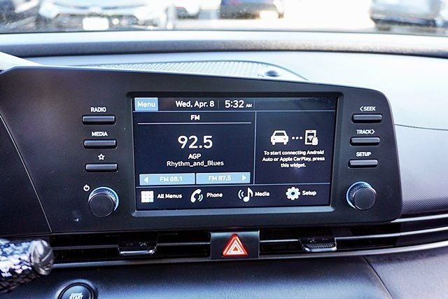 Used 2026 Gray Hyundai SEL Sport image 22