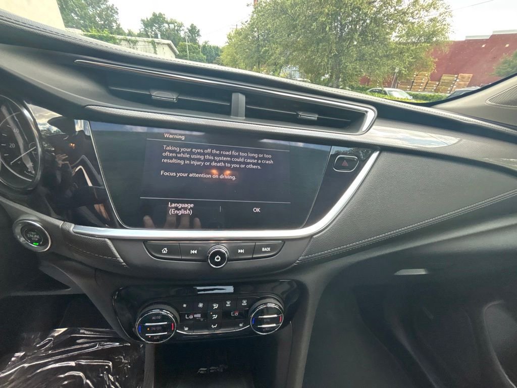 Used 2020 Brown Buick Essence image 14