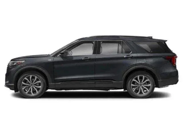 New 2026 Agate Black Ford ST-Line image 3