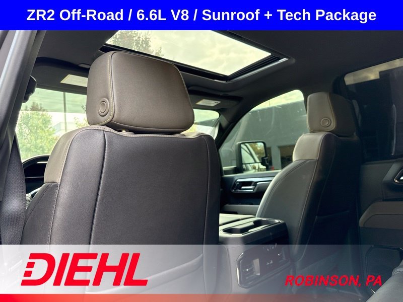 Used 2025 Gray Chevrolet ZR2 image 20
